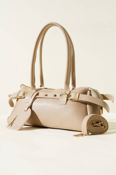 Kemer Süslemeli Omuz Çantası Bej - Kol Çantası