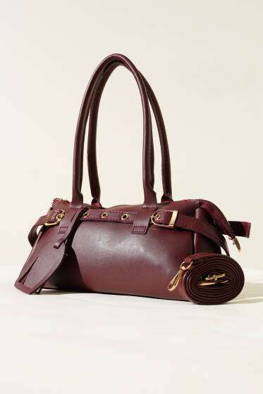 Kemer Süslemeli Omuz Çantası Bordo - Kol Çantası