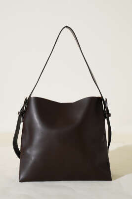 Kemer Tokalı Kol Çanta Acı Kahve - Kol Çantası