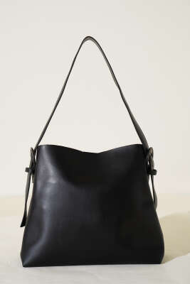 Kemer Tokalı Kol Çanta Siyah - Kol Çantası