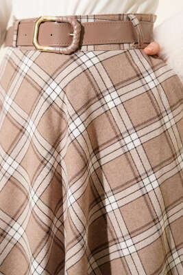 Kemerli Cepli Ekose Desen Etek Bej - Etek