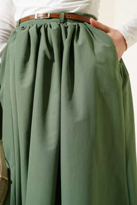 Kemerli Cepli Kloş Etek Çağla Yeşili - Uzun Etek