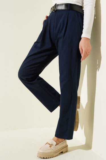 Kemerli Dar Paça Gabardin Pantolon Lacivert - Pantolon