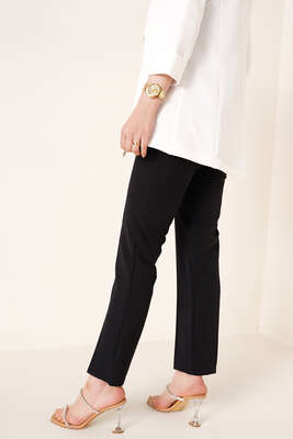 Kemerli Dar Paça Pantolon Siyah - Pantolon