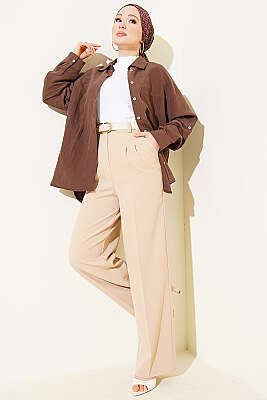 Kemerli Düğmeli Geniş Paça Pantolon Bej - Pantolon