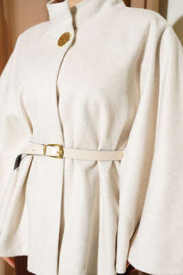 Kemerli Gold Düğmeli Kaşe Panço Bej - Panço