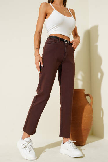 Kemerli Kesik Paça Pantolon Kahve - Kadın Giyim Modelleri