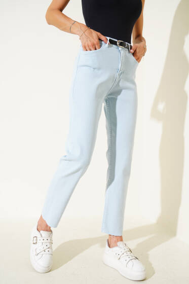 Kemerli Kesik Paça Pantolon Mavi - Kadın Giyim Modelleri