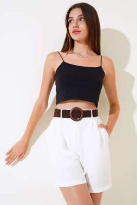 Kemerli Keten Şort Ekru - Kadın Giyim Modelleri