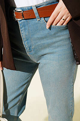 Kemerli Mom Jeans Pantolon Açık Tint - Pantolon