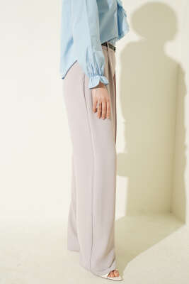 Kemerli Parça Detaylı Pantolon Bej - Pantolon