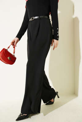 Kemerli Parça Detaylı Pantolon Siyah - NEFİSE