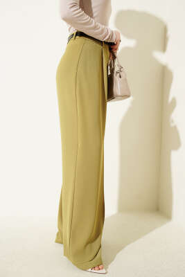 Kemerli Parça Detaylı Pantolon Yağ Yeşili - Pantolon