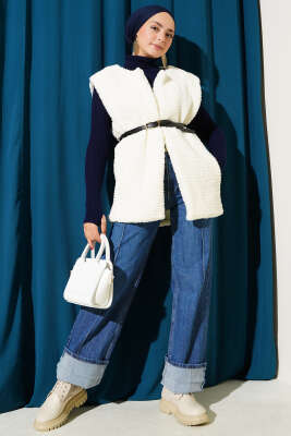 Kemerli Peluş Yelek Ekru - Yelek