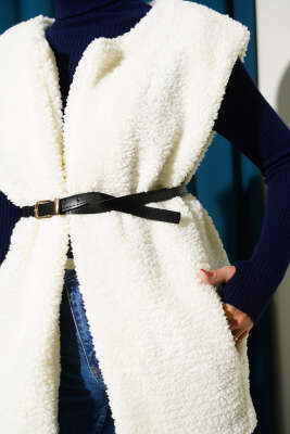 Kemerli Peluş Yelek Ekru - Yelek