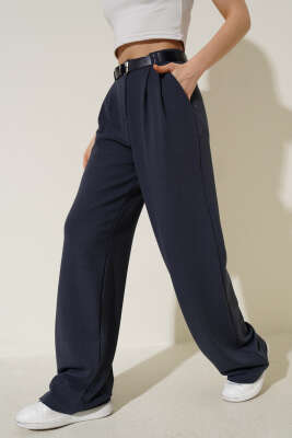 Kemerli Pileli Geniş Paça Pantolon Füme 