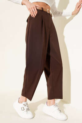 Kemerli Pileli Havuç Pantolon Kahve - Kadın Giyim Modelleri