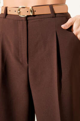 Kemerli Pileli Havuç Pantolon Kahve - Kadın Giyim Modelleri