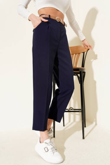 Kemerli Pileli Havuç Pantolon Lacivert - Kadın Giyim Modelleri