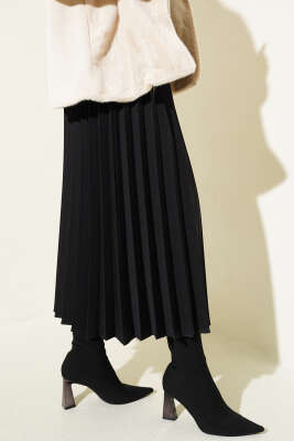 Kemerli Piliseli Kloş Etek Siyah - Uzun Etek