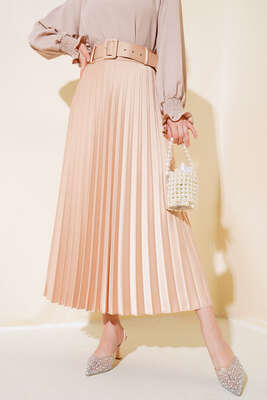 Kemerli Piliseli Saten Etek Latte 