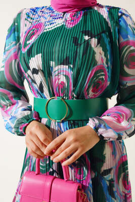 Kemerli Piliseli Şifon Elbise Yeşil - Tesettür Elbise