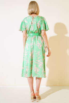 Kemerli Saten Midi Elbise Yeşil - Kadın Giyim Modelleri