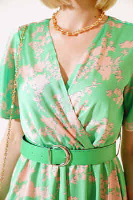 Kemerli Saten Midi Elbise Yeşil - Kadın Giyim Modelleri