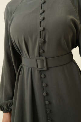 Kemerli Yarım Brit Düğmeli Modal Elbise Nefti - Bayram Kombinleri