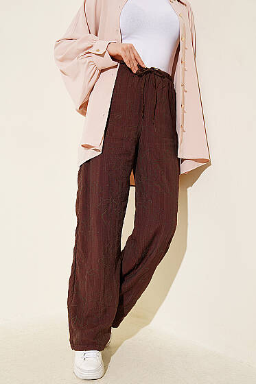 Kendinden Desenli Bel Lastikli Pantolon Kahve - Pantolon