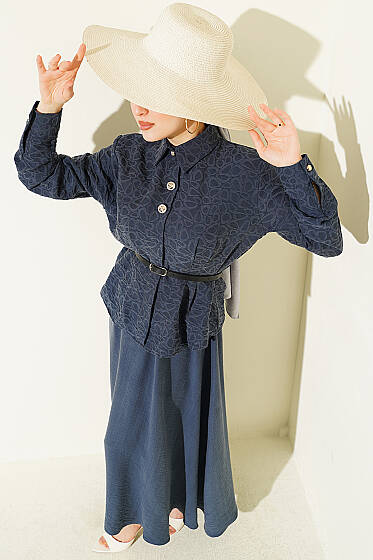 Kendinden Desenli Kemerli Tensel Etekli Takım Lacivert - İkili Takım