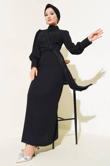 Kendinden Desenli Parça Detaylı Elbise Siyah - Elbise