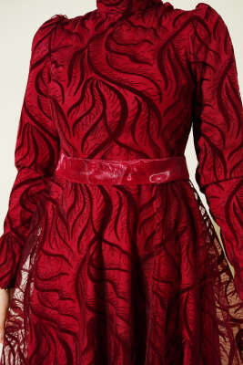 Kendinden Desenli Tül Kuşak Abiye Elbise Bordo - Elbise