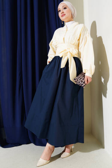 Kendinden Kuşaklı Bluzlu Etek Takım Bej - İkili Takım