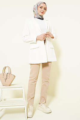 Kesik Dar Paça Likralı Kot Pantolon Bej - Pantolon