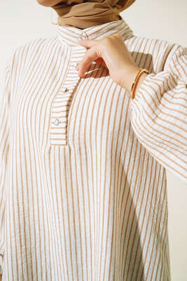 Keten Çizgili Hakim Yaka Düğmeli Tunik Bej - Tunik