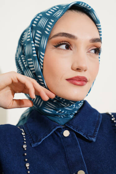 Kibrit Desen Yazma Eşarp Petrol - Başörtüsü