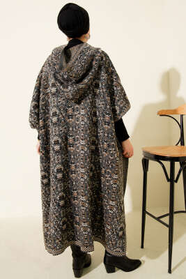 Kilim Desen Kapüşonlu Panço Füme - Panço