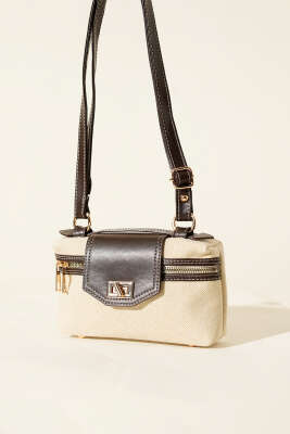 Kilit Detaylı Fermuarlı Kanvas Çanta Acı Kahve 