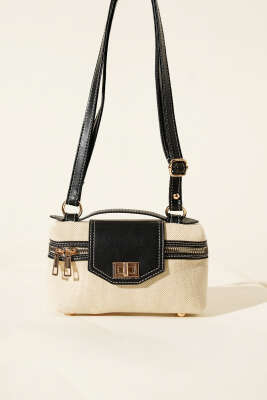 Kilit Detaylı Fermuarlı Kanvas Çanta Siyah - Kol Çantası