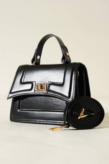 Kilit Detaylı Kenar Dikişli Çanta Siyah - Kol Çantası