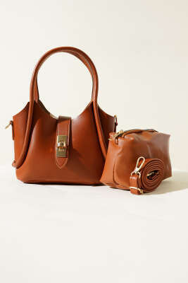 Kilit Kapamalı Çanta Taba - Kol Çantası