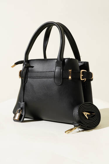 Kilit Süslemeli Çanta Siyah - Kol Çantası