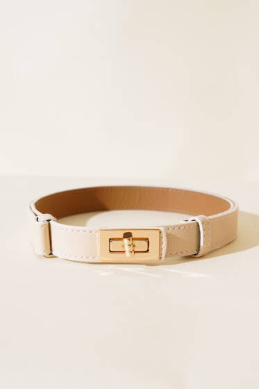 Kilit Tokalı Ayarlı Kemer Beyaz - Yılın Fırsatı