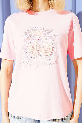 Kiraz Baskılı Mini Taşlı T-shirt Pembe - Kadın Giyim Modelleri