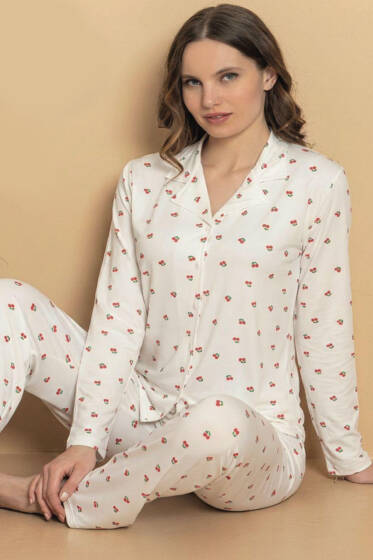 Kiraz Desenli Düğmeli Gömlek Yaka Pijama Takımı Beyaz - Pijama
