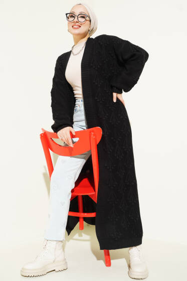 Kiraz Kabartmalı Uzun Triko Hırka Siyah - Hırka