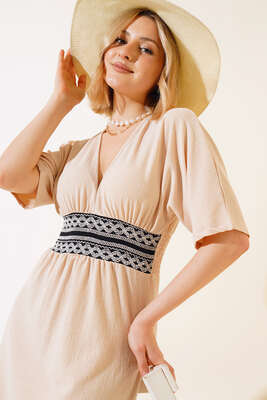 Kırınkıl Elbise Bej - Kadın Giyim Modelleri