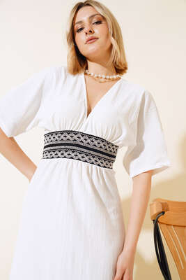 Kırınkıl Elbise Beyaz - Kadın Giyim Modelleri