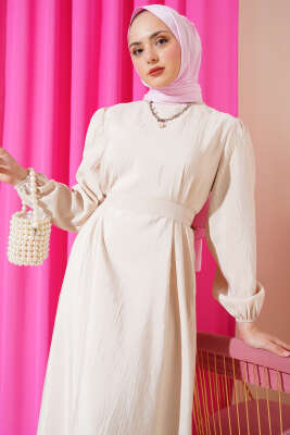Kırışık Doku Kuşaklı Elbise Bej - Tesettür Elbise